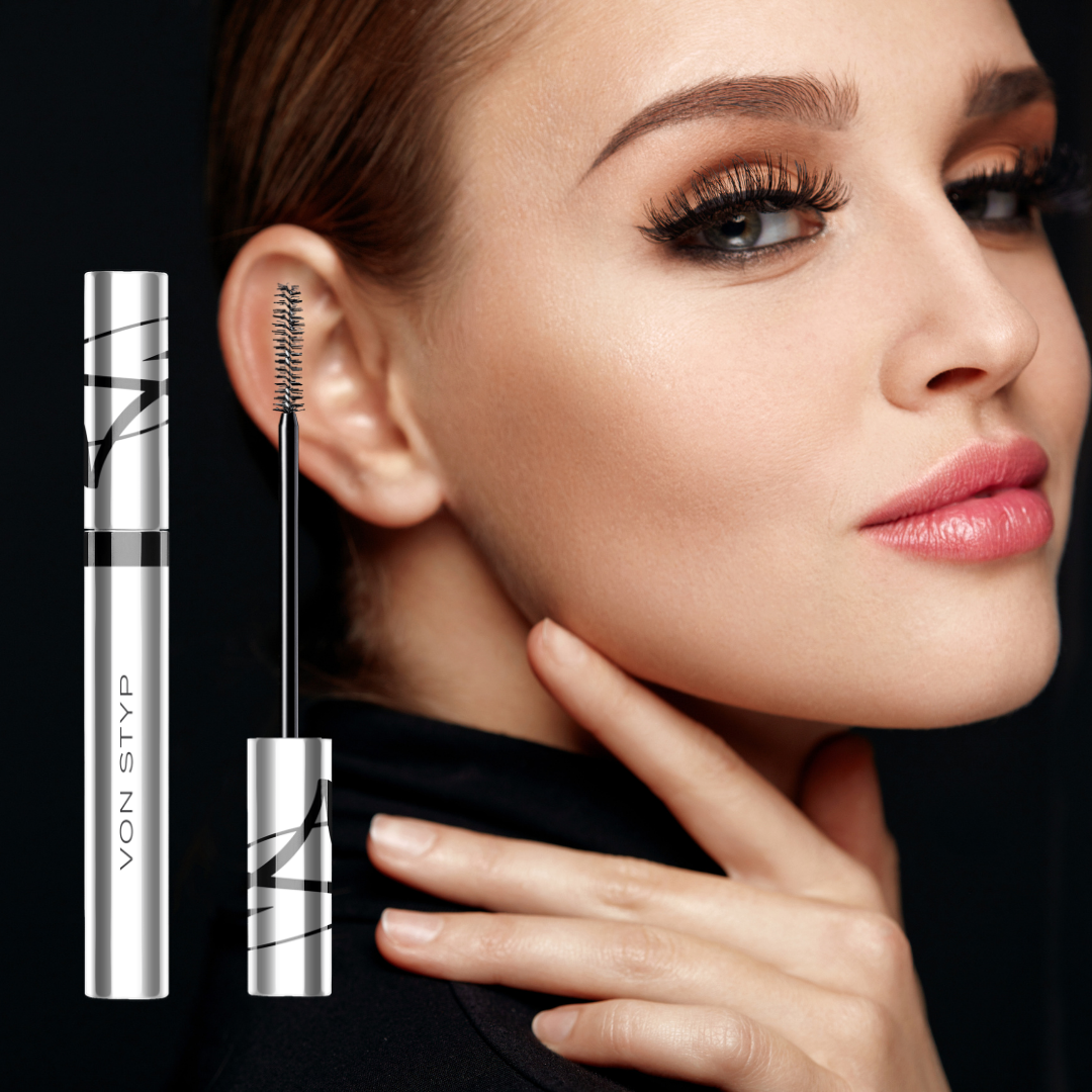 False Lashes Volume Mascara