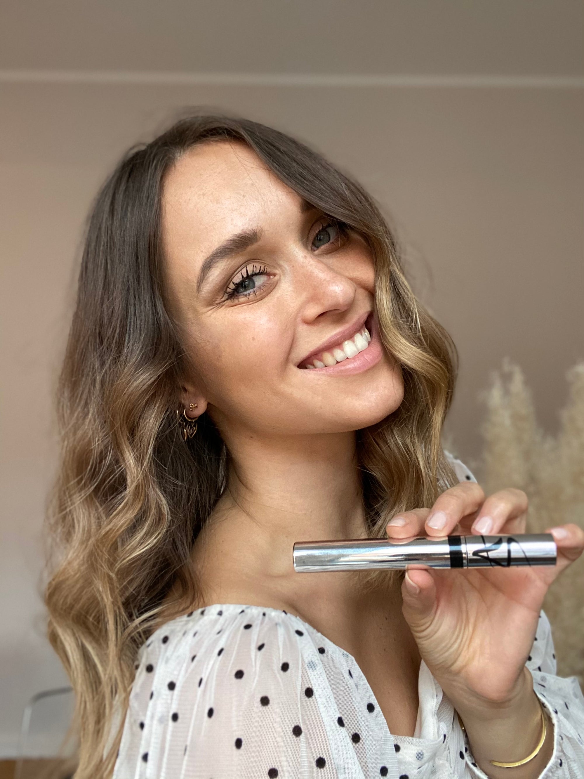 Shape Smooth Mascara