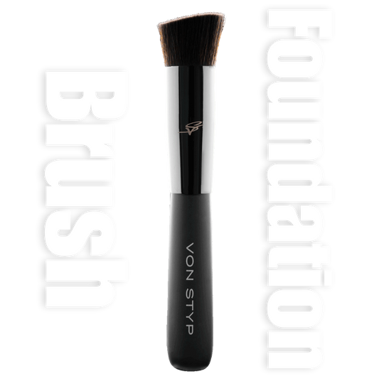Mystique Foundation Brush | F5